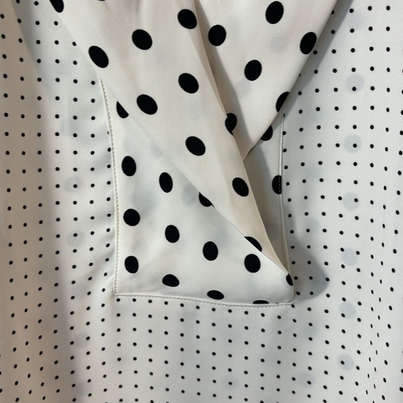 Chicos semi-sheer polka top long sleeve blouse in size 1 (8/10) EUC - Picture 4 of 9